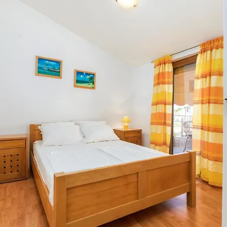 Fuer 4 Personen Ca 40 Qm In Fazana-surida, Istrien Istrische Riviera Apartment Valbandon