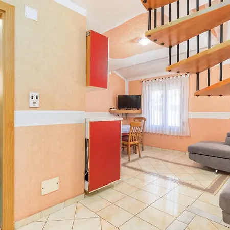 Fuer 4 Personen Ca 40 Qm In Fazana-surida, Istrien Istrische Riviera Apartment Valbandon