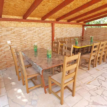 Fuer 4 Personen Ca 40 Qm In Fazana-surida, Istrien Istrische Riviera Apartment Valbandon